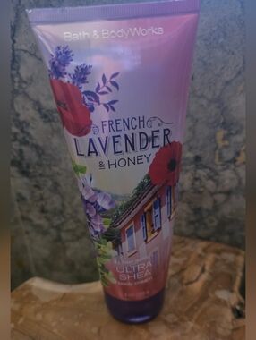 Bath & Body Works French Lavender & Honey Ultra Shea Body Cream